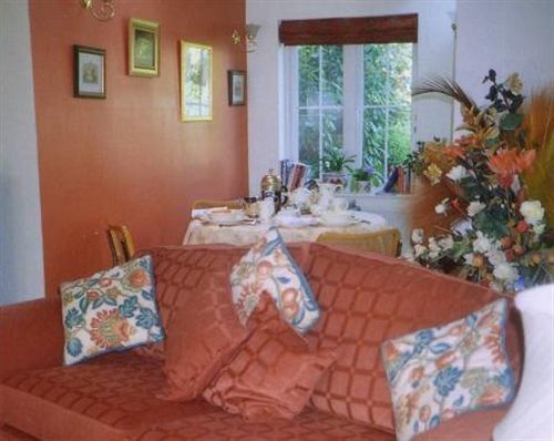 The Yellow House B&B Woodborough  エクステリア 写真